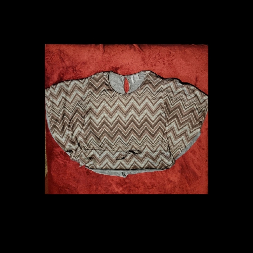 NWOT WOMENS NEW DIRECTIONS WEEKEND BATWING TOP BROWN PRINT SIZE M